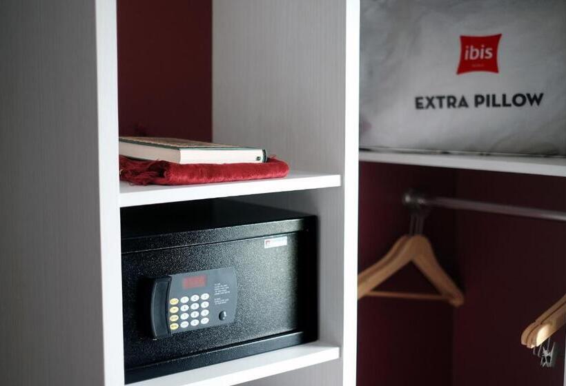 スタンダードルーム, Ibis Gading Serpong