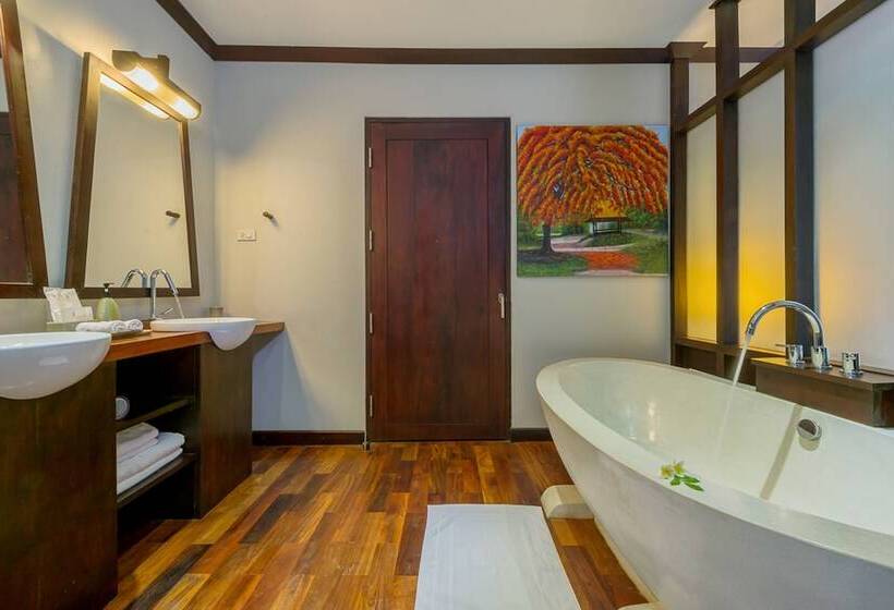 Номер Премиум, Kiridara Luang Prabang