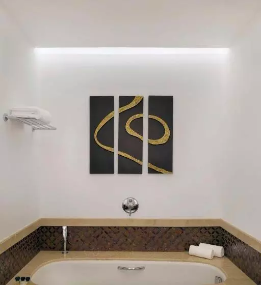 سوییت لوکس, Marsa Malaz Kempinski, The Pearl