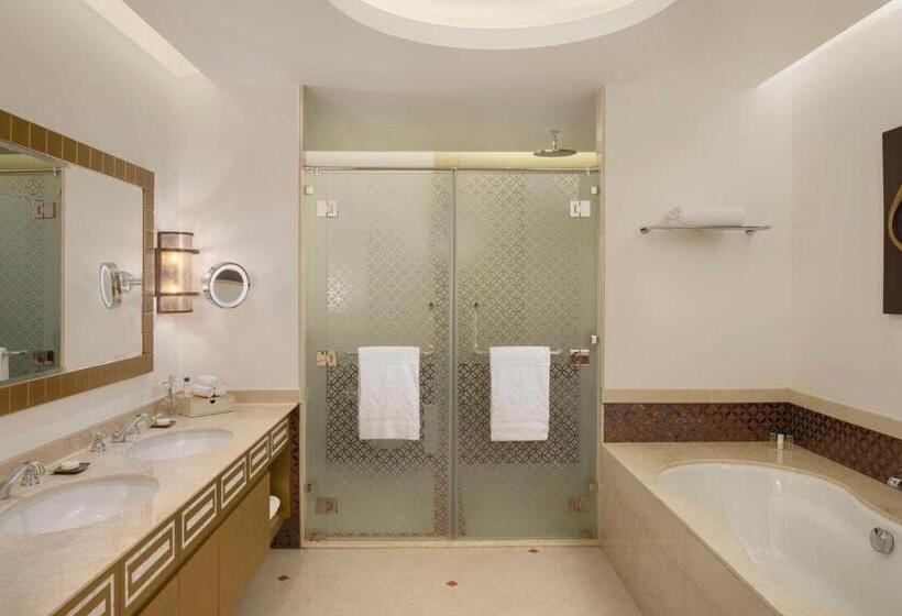 اتاق لوکس با چشم‌انداز دریا, Marsa Malaz Kempinski, The Pearl