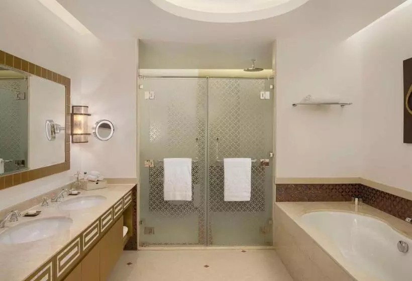 اتاق لوکس با چشمانداز, Marsa Malaz Kempinski, The Pearl