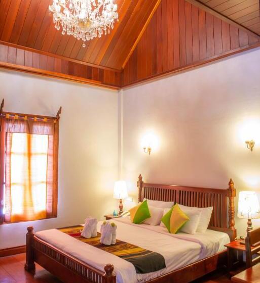 غرفة بريميوم مطلة على حمام السباحة, Muangthong Boutique