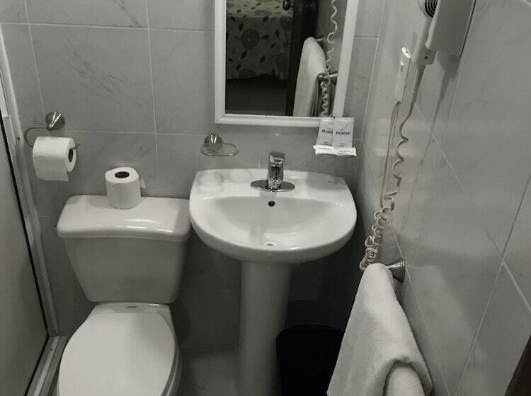 스탠다드 룸 더블 침대 2개, Oriente