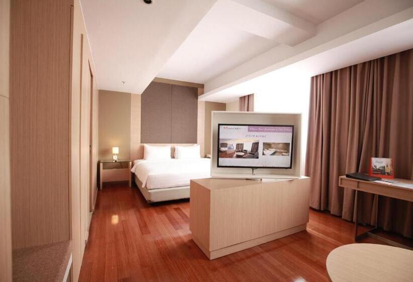 Люкс, Swissbelinn Airport Jakarta