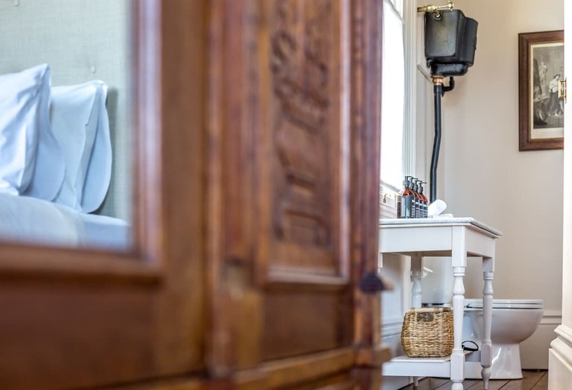 行政房间, The Corinda Collection