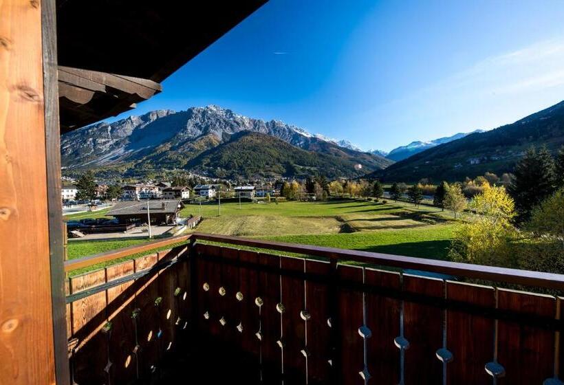 חדר סטנדרט לשלושה, Vallecetta