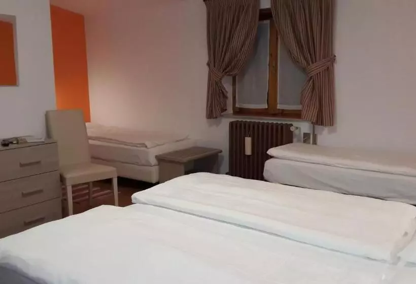 اتاق استاندارد چهار تخته, Vallecetta