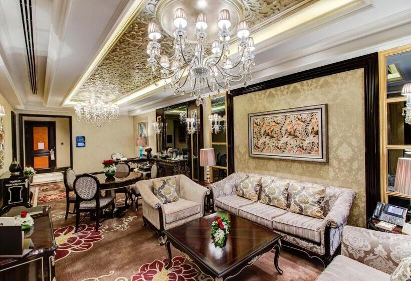 Президентский Люкс, Narcissus Riyadh Hotel & Spa