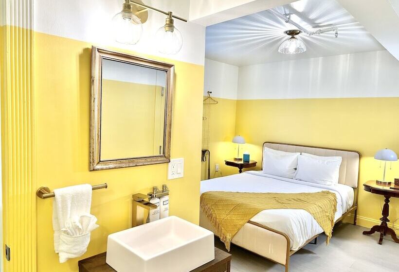 غرفة ديلوكس, Peninsula Bed & Cocktails