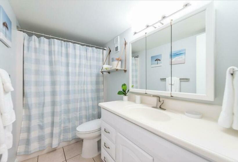 شقة غرفتين مطلة على البحر, Canaveral Towers