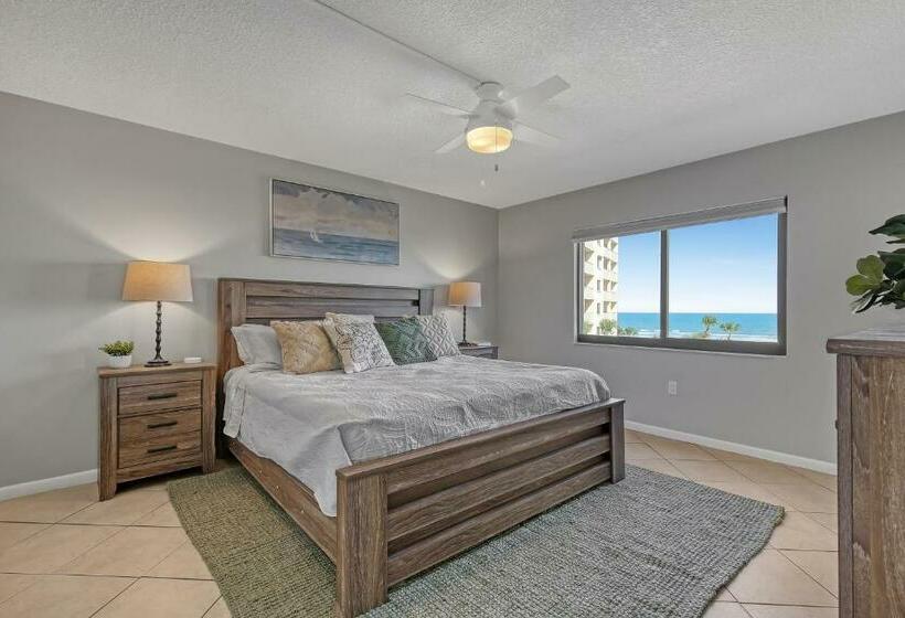 شقة غرفتين مطلة على البحر, Canaveral Towers