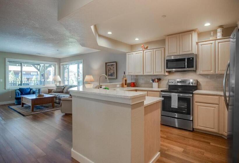 شقة 3 غرف, Marina Escape