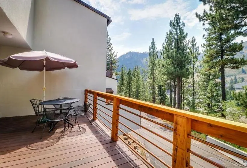 Huoneisto 2 Makuuhuonetta, Squaw Valley Views Condo #15