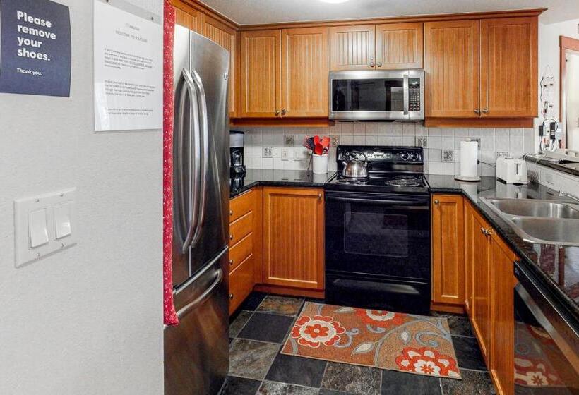 Апартаменты 2 Спальни, Eagle Springs East 201: Horsetail Suite