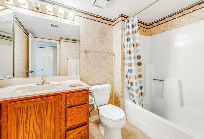 Апартаменты 1 Спальня, Lake Style Living