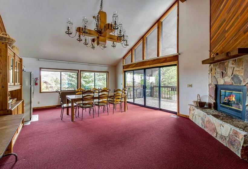 Апартаменты 2 Спальни, Red Pine Canyons View Condo