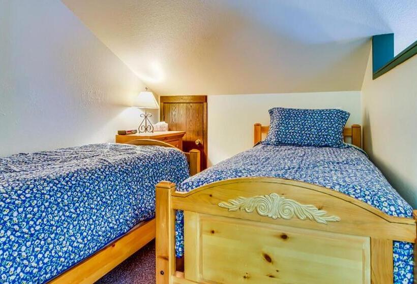 Апартаменты 2 Спальни, Red Pine Canyons View Condo