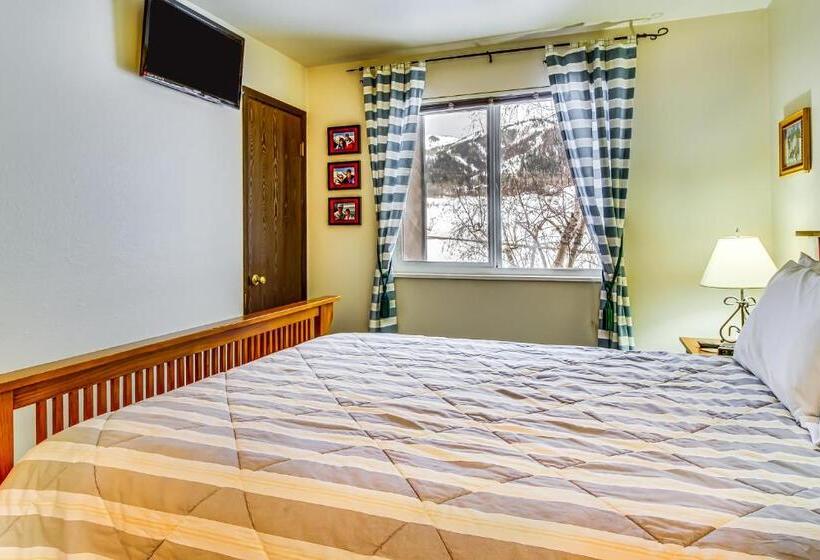 Апартаменты 2 Спальни, Red Pine Canyons View Condo