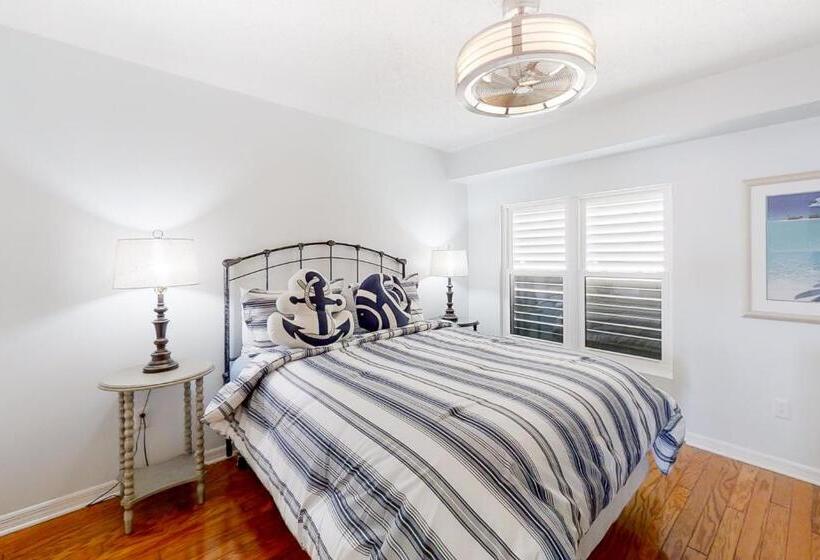 Апартаменты 2 Спальни, Shore House 502