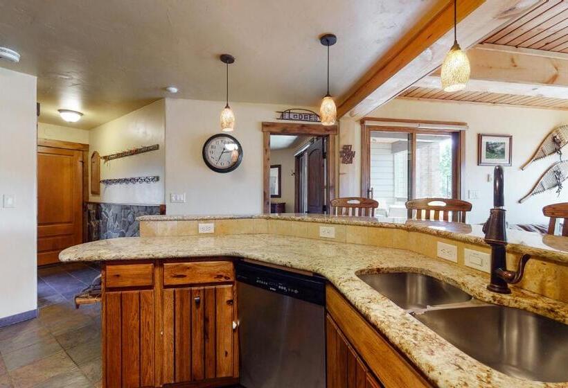 سوئیت 2 خوابه, Lodge At Steamboat C107