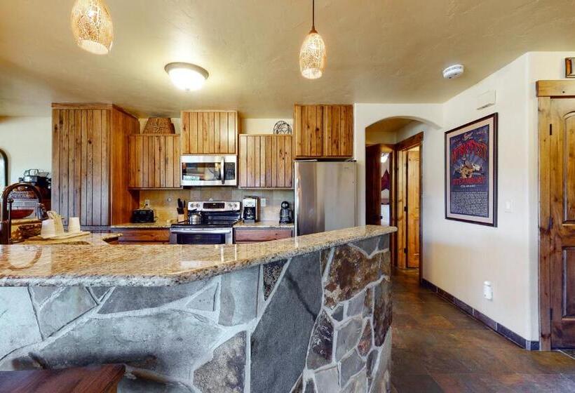 سوئیت 2 خوابه, Lodge At Steamboat C107