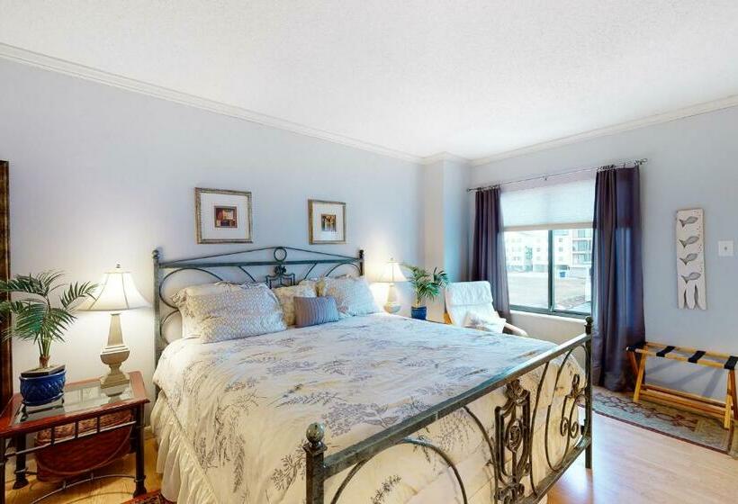 آپارتمان 2 خوابه, Royal Hawaiian