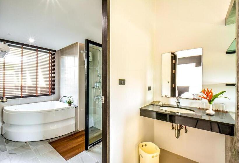 Номер Стандарт Трехместный, Aonang Viva Resort   Sha Plus