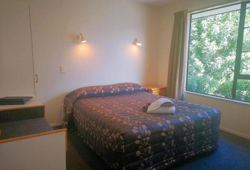 침실 2개 아파트, Aston Court Motel