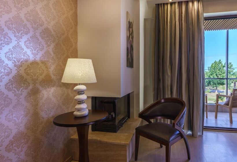 סוויטה, Cosmopolitan