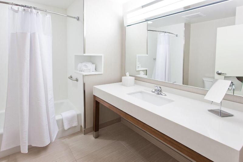 Номер Стандарт Вид на Реку, Courtyard By Marriott Columbus Phenix City