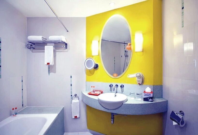 غرفة قياسية, Harris Hotel & Convention Festival Citylink Bandung