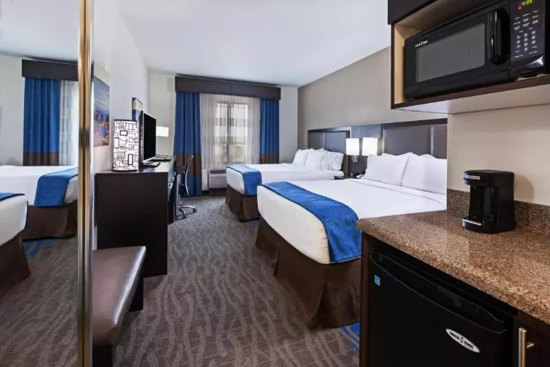 身障者適用スイートルーム, Holiday Inn Express & Suites Glenpool Tulsa South By Ihg