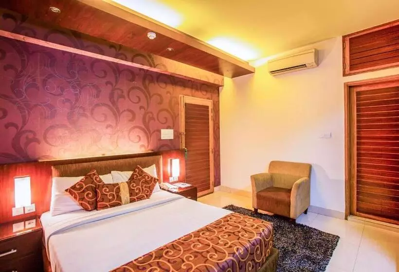 اتاق لوکس با بالکن, La Villa Western By Sea Pearl Beach Resort & Spa