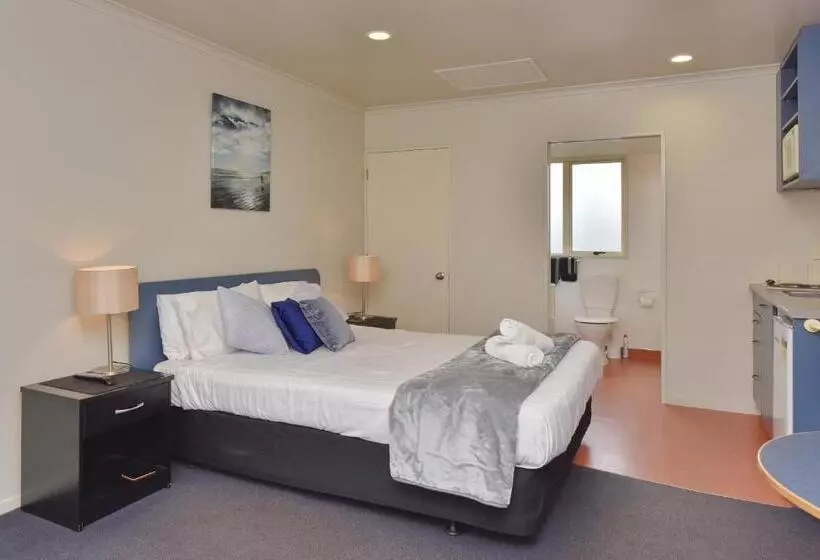 デラックススタジオ, Northcote Motor Lodge