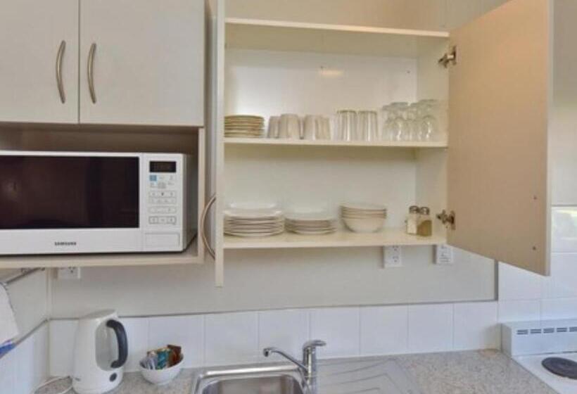 شقة غرفتين, Northcote Motor Lodge