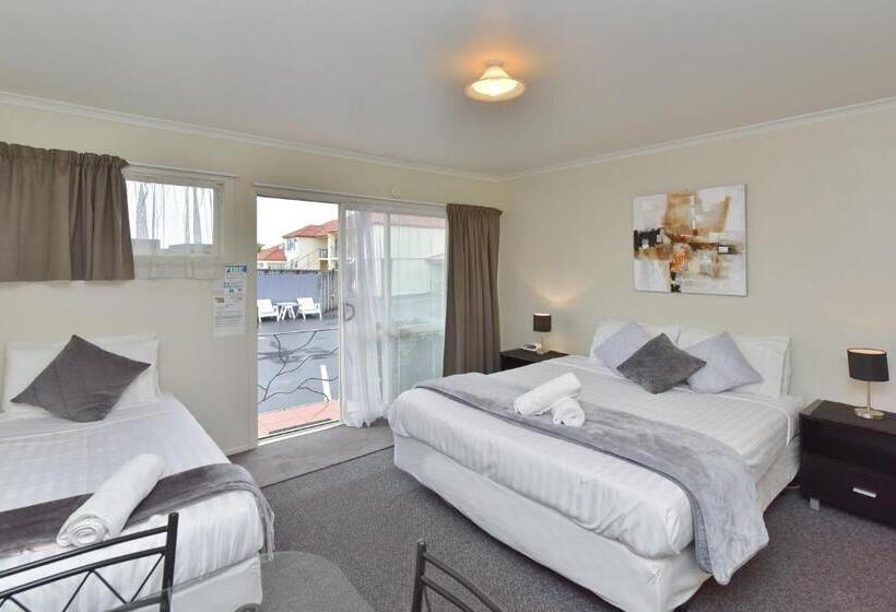 إستوديو قياسى, Northcote Motor Lodge