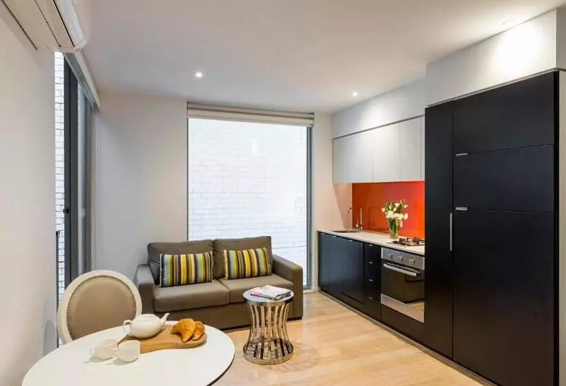 スタンダードスタジオ, Oaks Melbourne South Yarra Suites