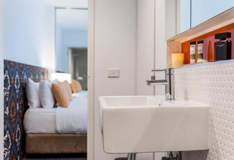 إستوديو قياسى, Oaks Melbourne South Yarra Suites