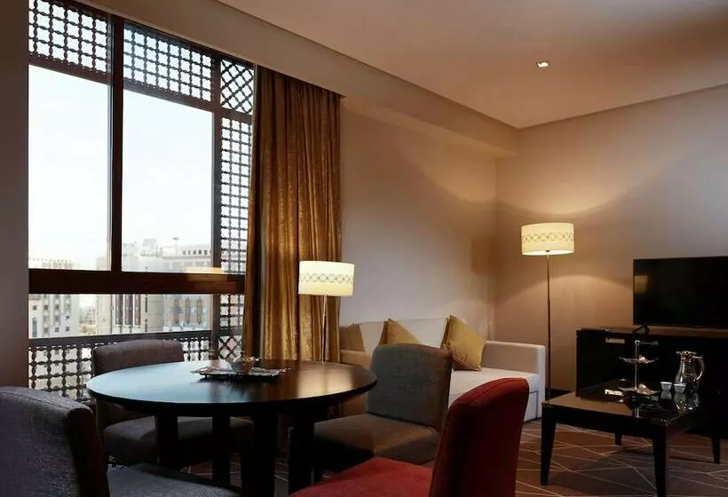 Deluxe-sviitti, Pullman Zamzam Madina