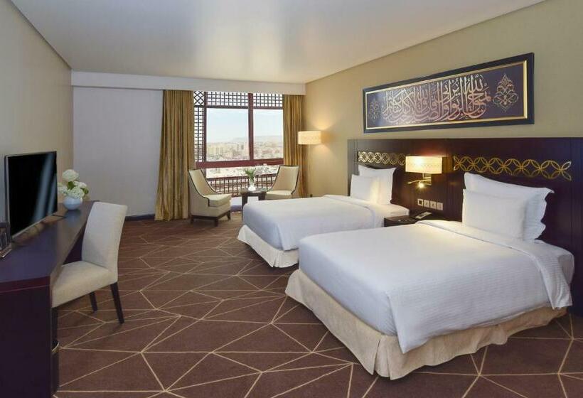 Quarto Superior Vista Cidade, Pullman Zamzam Madina