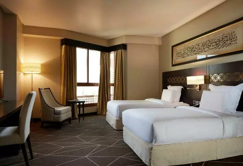 Classic Interior Room, Pullman Zamzam Madina