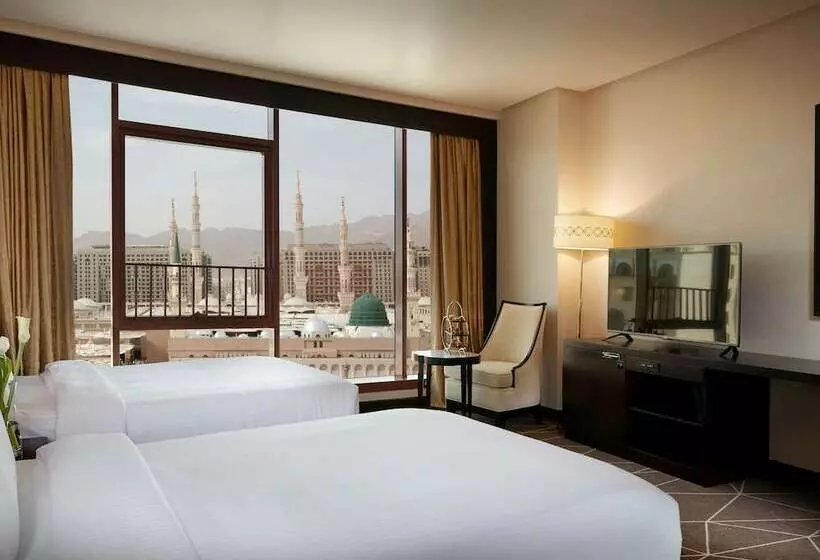 Deluxe-huone Näkymä, Pullman Zamzam Madina