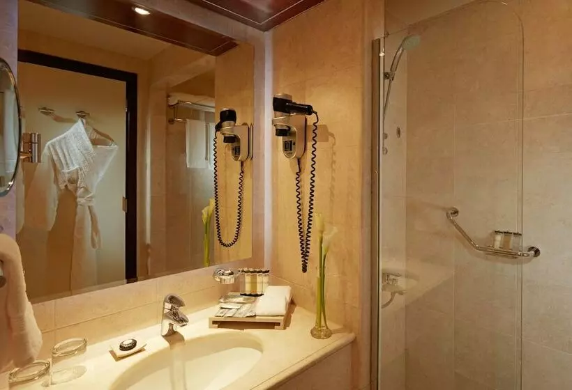Deluxe-huone Näkymä, Pullman Zamzam Madina