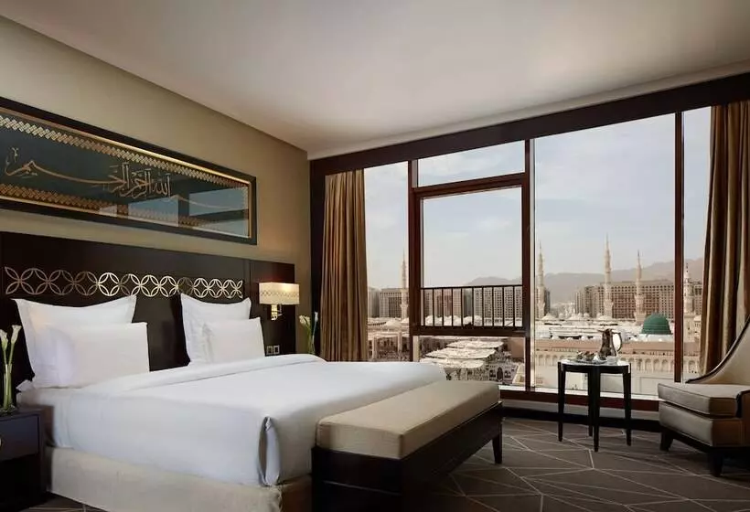 Deluxe-huone Näkymä, Pullman Zamzam Madina