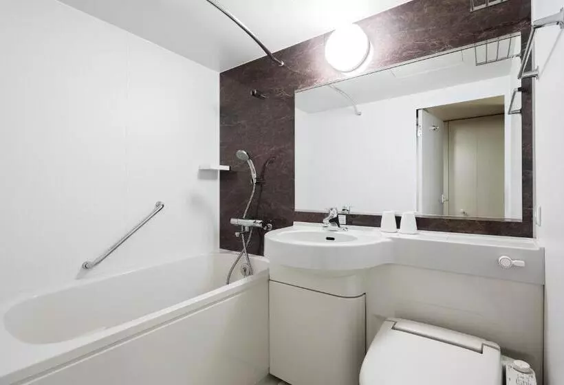 Economy-huone, Shinjuku Washington Hotel Annex