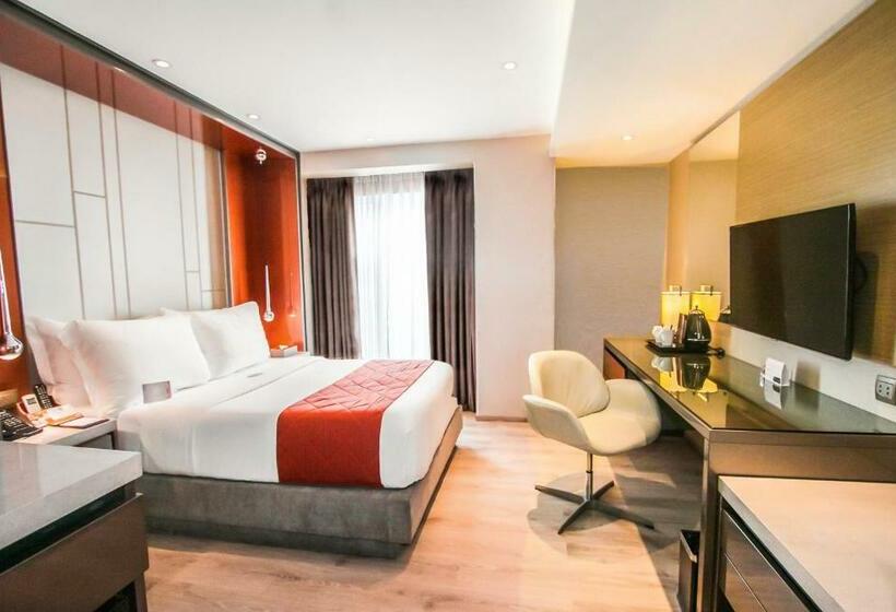 اتاق اجرایی, Xyz