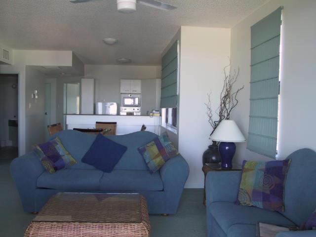 2 Bedroom Apartment with Views, King'S Row Holiday Apartments