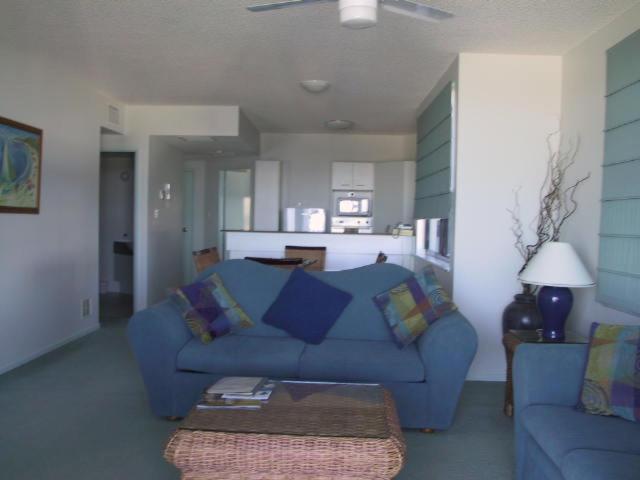 2 Bedroom Apartment with Views, King'S Row Holiday Apartments