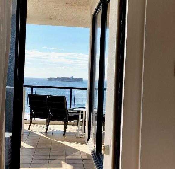 Апартаменты 1 Спальня Вид на Море, King'S Row Holiday Apartments