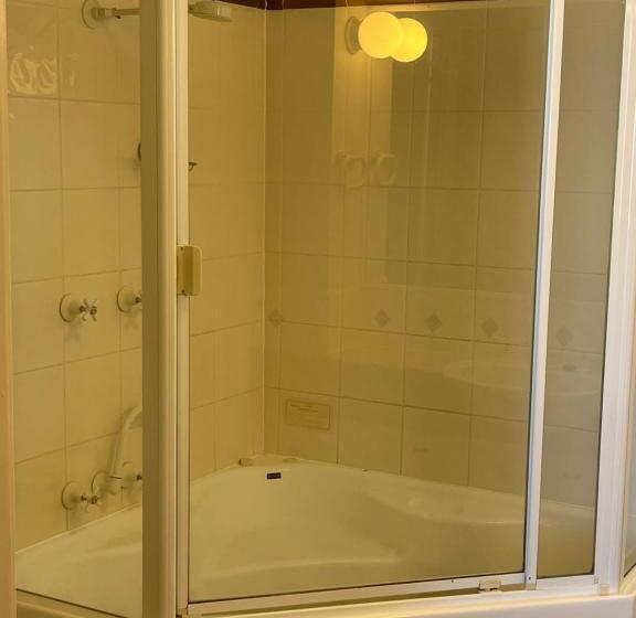 Апартаменты 2 Спальни, King'S Row Holiday Apartments